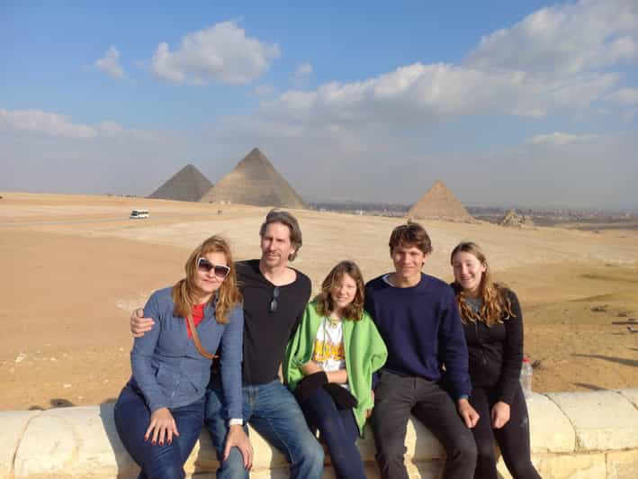 Il Cairo: tour privato delle piramidi di Giza, del museo e delle chiese copte