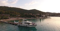 Korcula, Odysseus Cave Yacht Cruise avec le déjeuner et les arrêts de natation - Hizvo