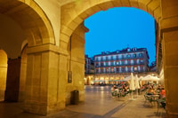 Desde Bilbao, San Sebastián y Hondarribia Minibus Tour - Hizvo