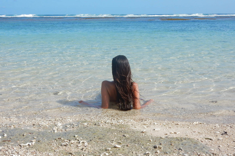 From Faro: 4 Stops, 3 Islands in Ria Formosa Catamaran Tour