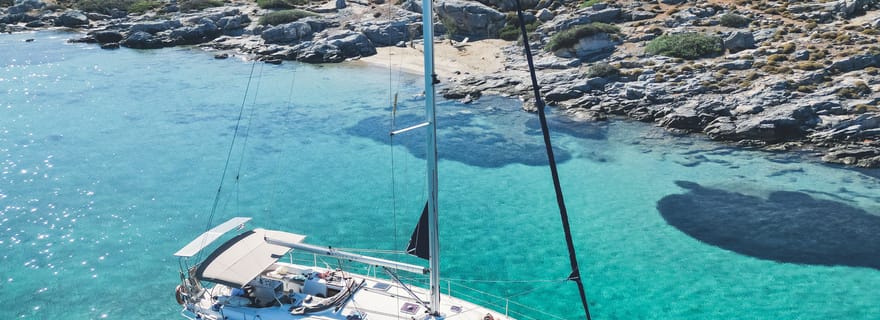 Héraklion : Croisière privée sur l'île de Dia avec repas complet