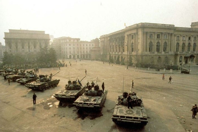 Privé Communisme en Geschiedenis Boekarest StadswandelingPrivé Communisme en Geschiedenis rondleiding door de stad