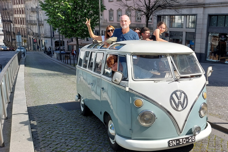 Porto: Private Sightseeing Tour by VW Kombi (2–8 People) Porto: Exclusive Sightseeing Tour- VW Kombi (2 to 8 people)