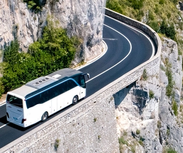 Neapel Flughafen: 1-Weg Shuttle zur Sorrento Küste von Neapel