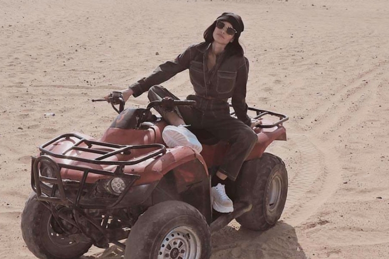 Sharm El Sheikh : Quad con paseo en camello y cena beduina