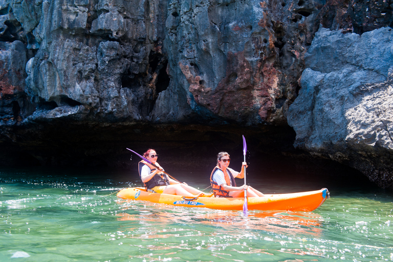 Ang Thong: Marine Park Full-Day Kayaking & Snorkeling Tour