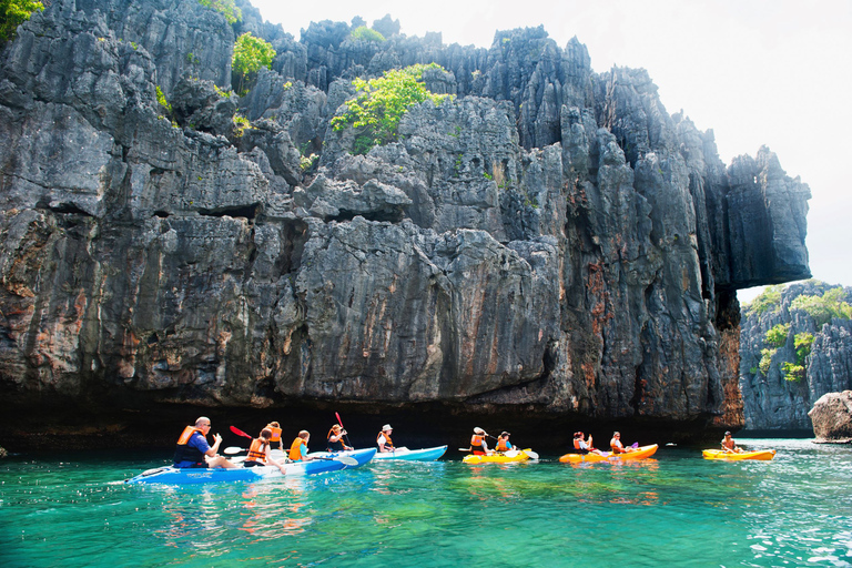 Ang Thong: Marine Park Full-Day Kayaking & Snorkeling Tour