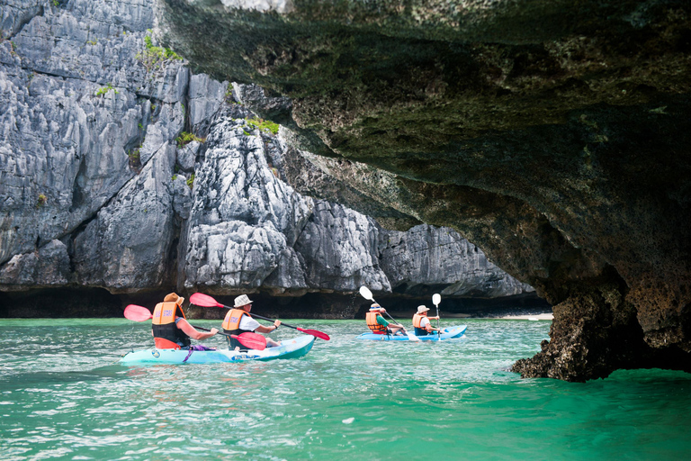 Ang Thong: Marine Park Full-Day Kayaking & Snorkeling Tour