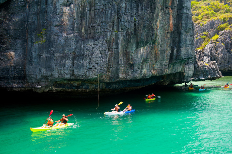 Ang Thong: Marine Park Full-Day Kayaking & Snorkeling Tour