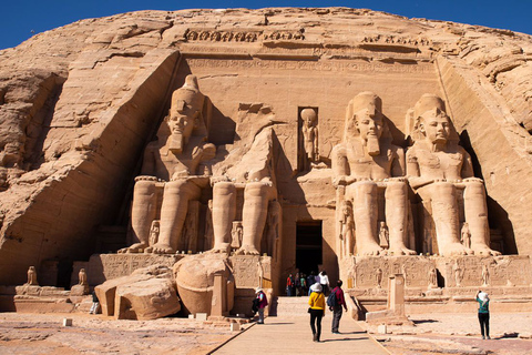 Au départ d'Assouan : Excursion privée d'une journée au temple d'Abou Simbel avec guide