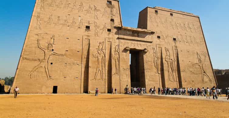 Asuán: Denní prohlídka Edfu a Kom Ombo s transferem do Luxoru