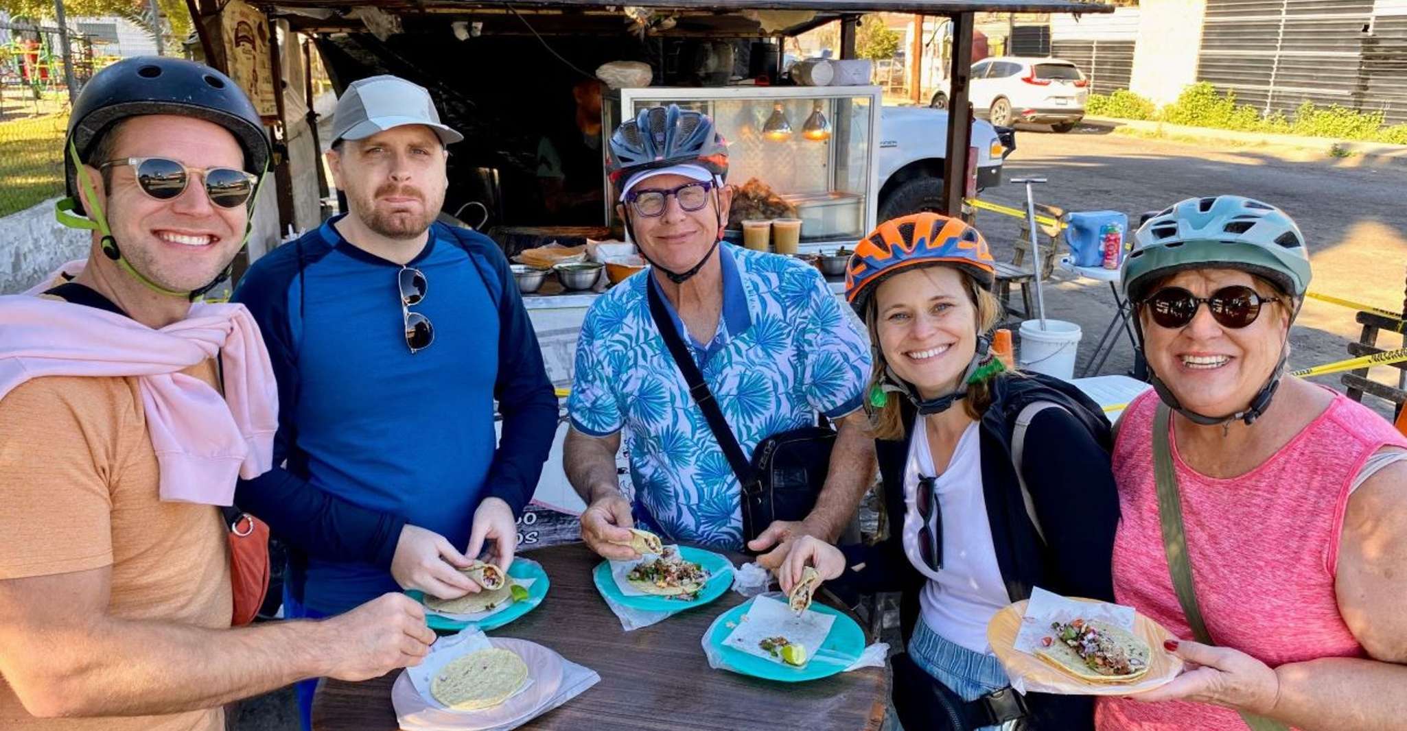 Ensenada, Guided Bike Tour. One of the 10 best urban foods. - Hizvo