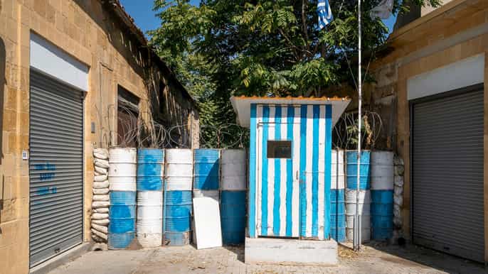 DE PAPHOS: Tempo livre em Nicósia para compras e passeios turísticos