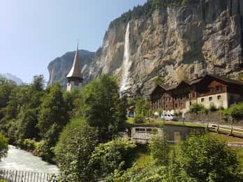 Interlaken: Lauterbrunnen & Mürren Village Small Group Tour