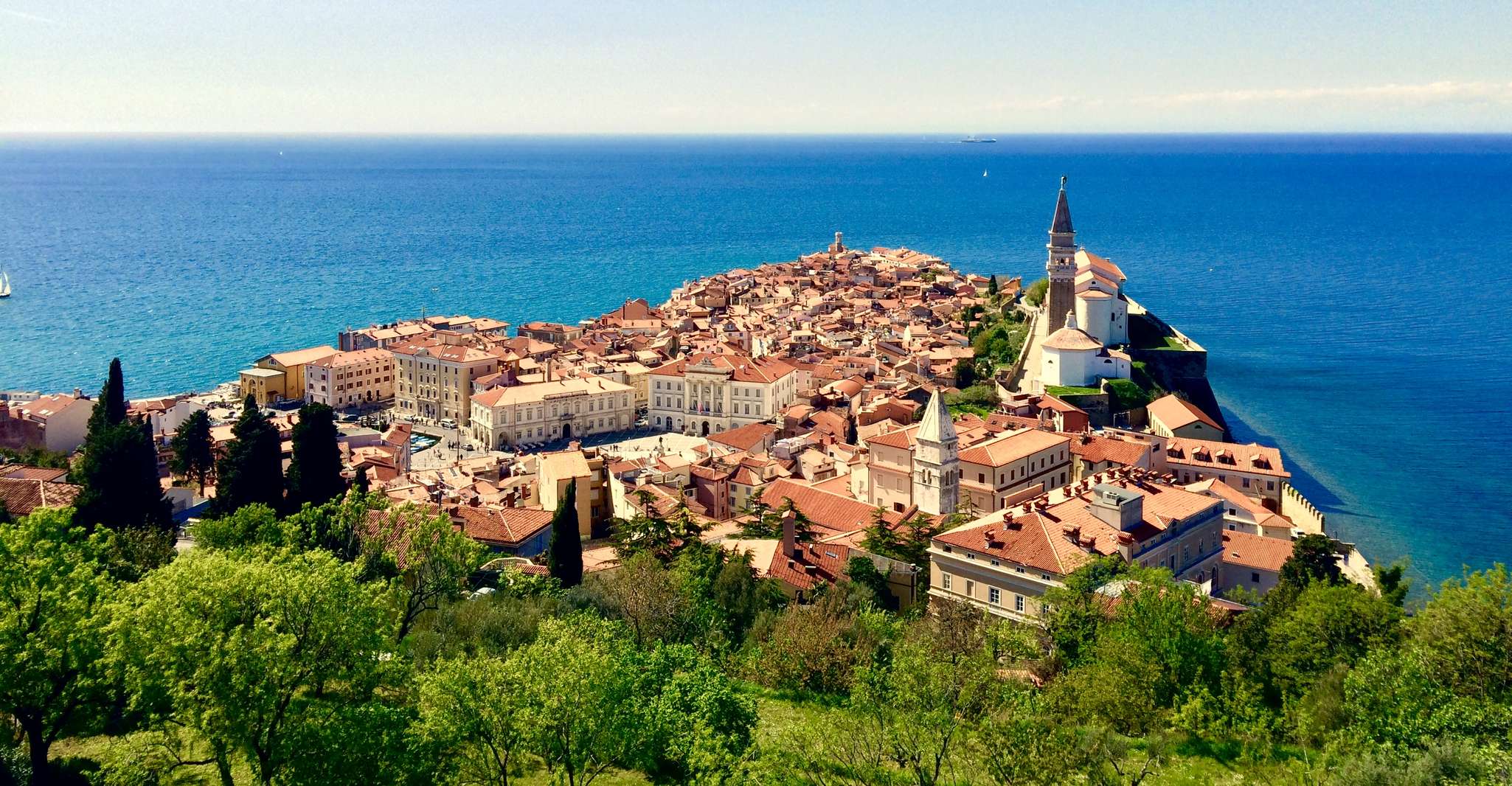 Piran, Bike Rental with Map, Helmet, Water bottle and Lock - Housity