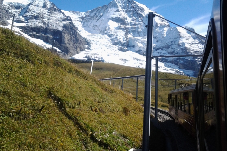 Jungfraujoch Top of Europe Excursión en grupo reducido desde Berna