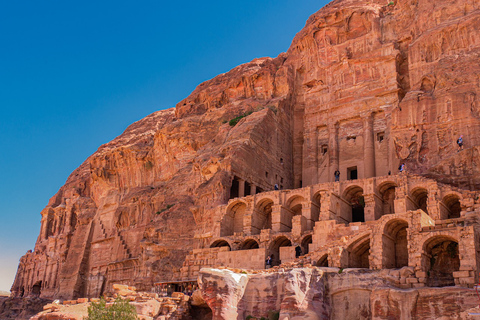 Ab Tel Aviv: 2-tägige Petra-Tour mit Flügen und Unterkunft5-Sterne-Hotel der Luxusklasse