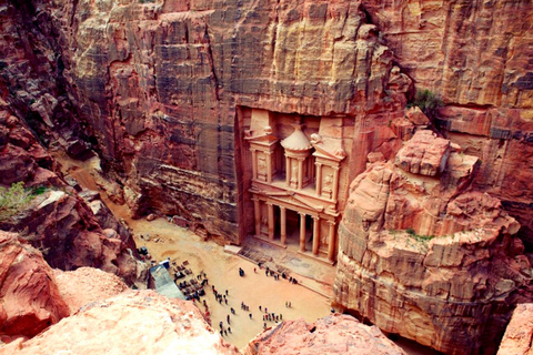 Desde Tel Aviv: Excursión de 2 días a Petra con vuelos y alojamientoHotel de lujo de 5 estrellas