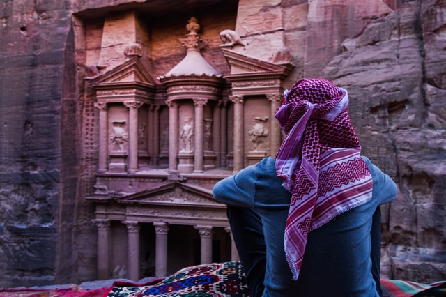 From Tel Aviv: 2-Day Petra Tour with Hotel Stay