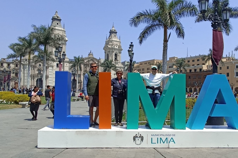 Lima : Tour de ville, marché local, déjeuner et Barranco, Miraflores