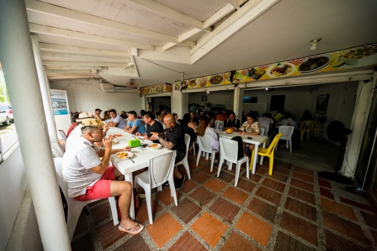 Von Cartagena aus: Santa Marta Tagesausflug mit Frühstück & MittagessenTour Santa Marta VIP