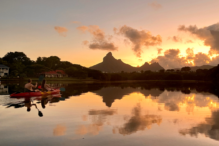 Mauritius: begeleide kajaktocht bij zonsopgang op de rivier de Tamarin