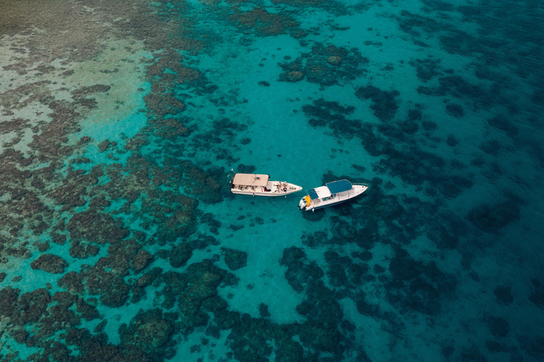 3-Hour Red Sea Boat Cruise with Refreshments & Snacks