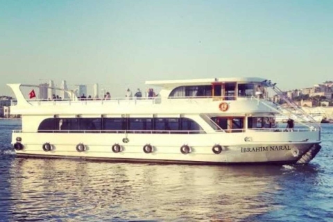 Istanbul: Bosphorus Sightseeing Cruise