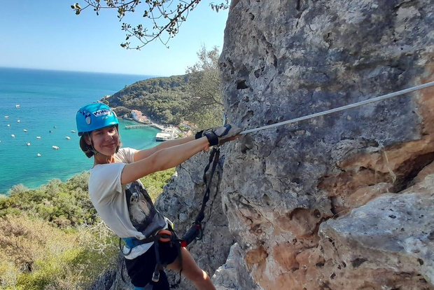 Lisbona: via ferrata nel Parco Naturale di Arrábida a Setúbal