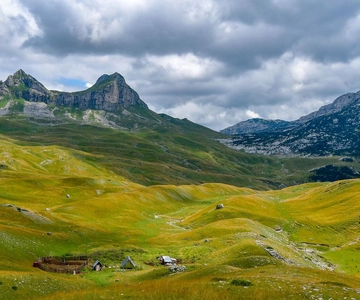 Desde Kotor: excursión de un día de senderismo en el macizo de Durmitor y cenas