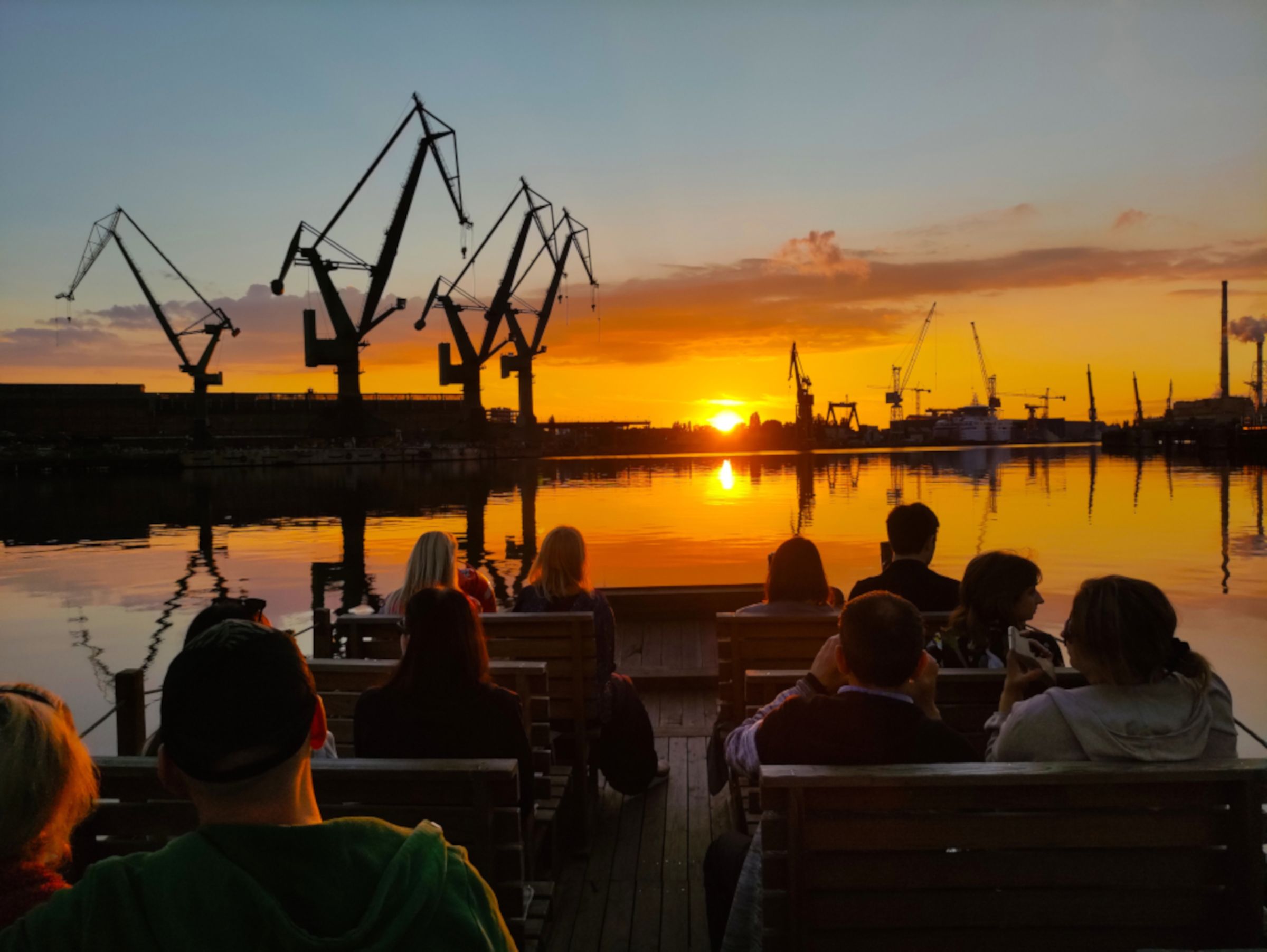 Gdańsk: Kreuzfahrt bei Sonnenuntergang auf einem historischen polnischen Schiff