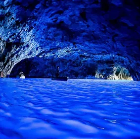 ab Ischia: Capri & Amalfiküste Bootstour mit Blauer Grotte
