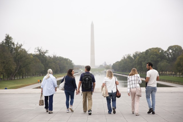 Visit DC Guided National Mall Tour & Washington Monument Ticket in Washington