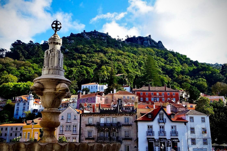 From Lisbon: Sintra and Cascais Deluxe Full-day Private Tour