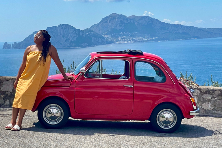 جولة صور للأزواج في ساحل سورينتو بواسطة Vintage Fiat 500جولة تصوير غروب الشمس
