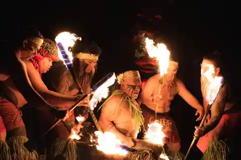 Oahu: cena spettacolo Luau del capo