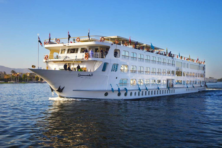 Au départ du Caire : croisière de 4 jours sur le Nil vers Louxor avec ballon et vols.Au départ du Caire : croisière de 4 jours sur le Nil vers Louxor avec montgolfière et vols.