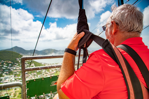 St Maartin: Inträdesbiljett till Sky Explorer och Flying DutchmanSky Explorer och Flying Dutchman på RainforestAdventures SXM