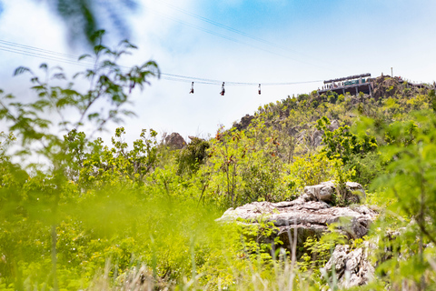 St Maartin: Inträdesbiljett till Sky Explorer och Flying DutchmanSky Explorer och Flying Dutchman på RainforestAdventures SXM