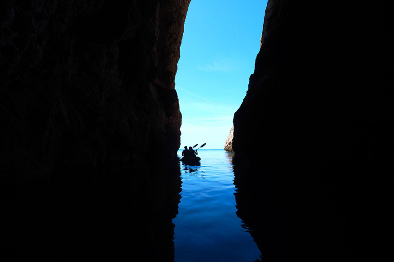 Impresionante tour guiado desde Sant Elm a las cuevas