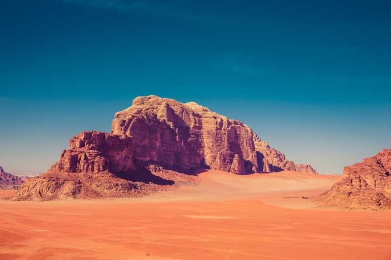 Da Gerusalemme: tour glamping di 2 giorni a Petra, Wadi Rum e Aqaba