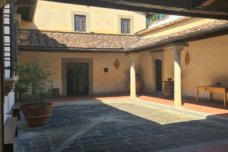 Florence: Horse ride 3h and Wine Tasting&Lunch at a castle