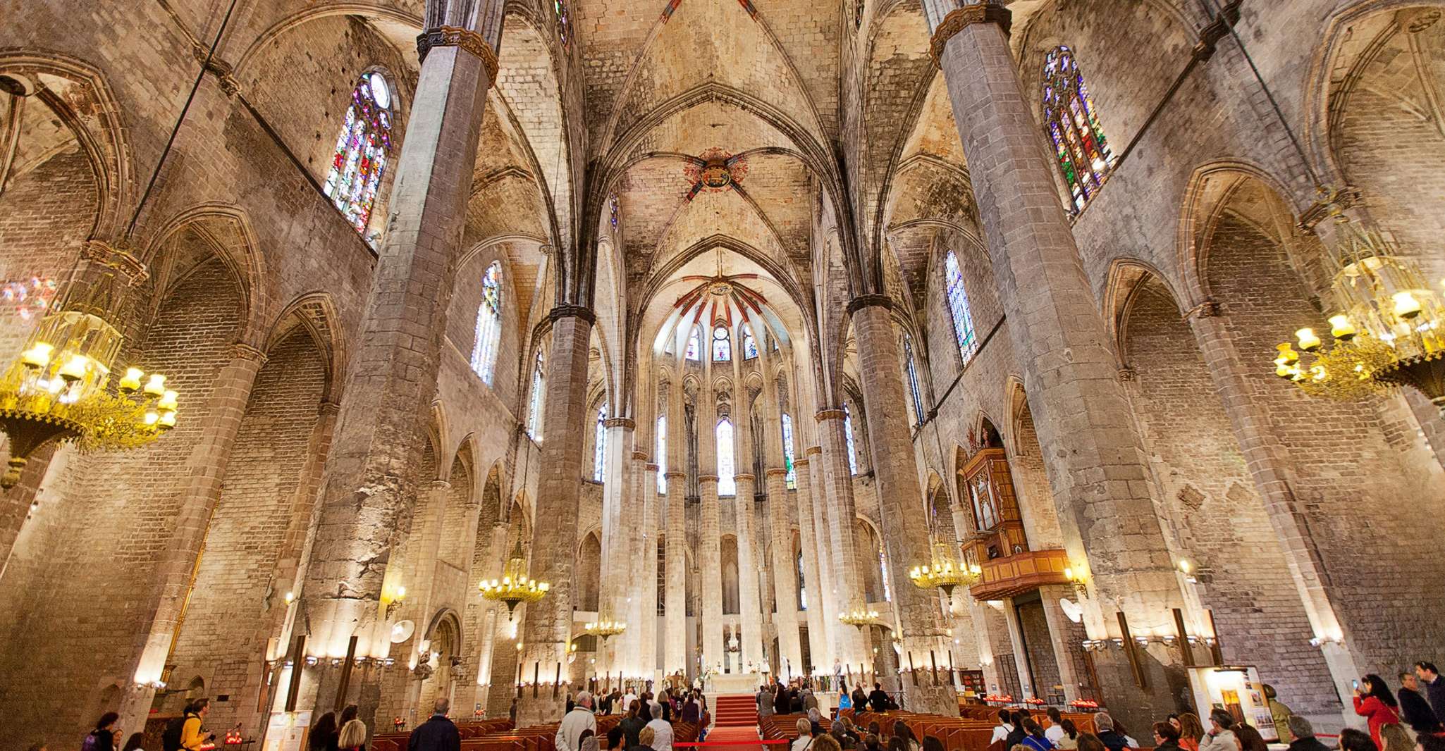 El Born, Basilica Santa María del Mar Tour & Terrasse Experie - Hizvo