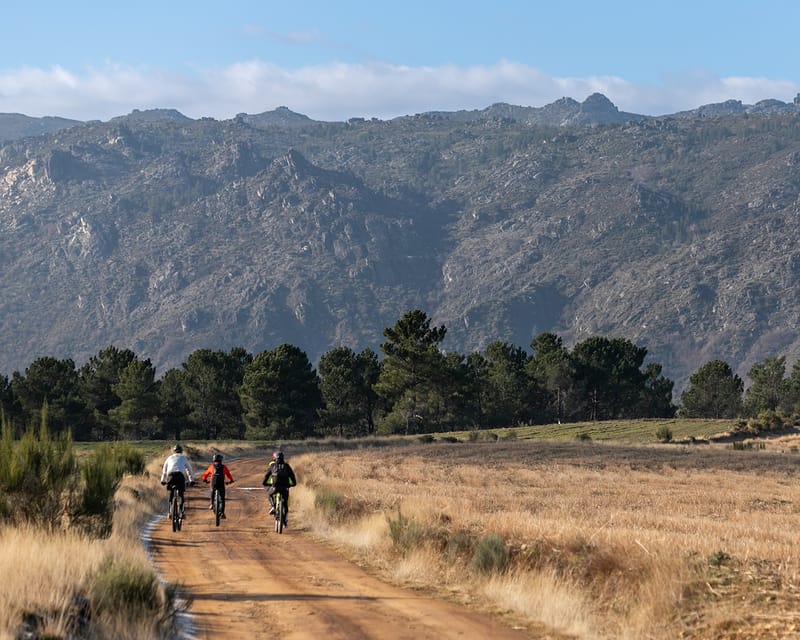 Serra da Estrela, Excursión privada en E-Bike con Observatorio - Hizvo