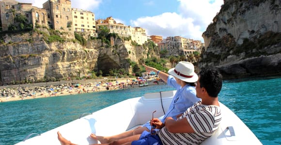 Tropea: Capo Vaticano Small-Group Boat Tour for Up to 13