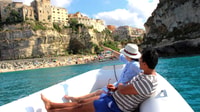 Da Tropea, Tour in barca a Capo Vaticano con Aperitif - Housity