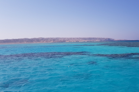 Sharm El Sheikh: dzienny rejs na Białą Wyspę i Ras MohamedWhite Island i Ras Mohamed ze sprzętem do nurkowania