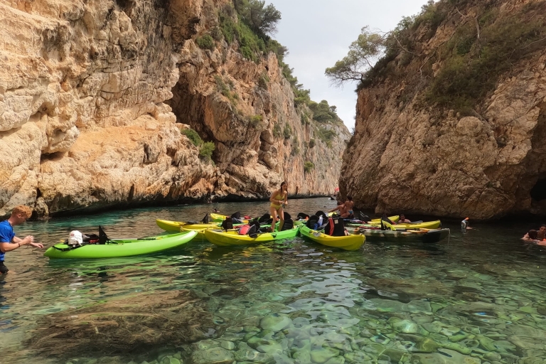 Granadella: Caló, Cova Llop Marí i Ambolo Kayak Trip