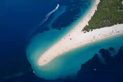 From Hvar: Zlatni Rat and Pakleni Islands Private Boat Tour