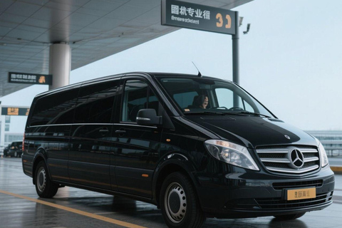 Vanuit Nagoya: Takayama en Shirakawa dagvullende tourVanuit Nagoya: 10 uur durende rondleiding op maat met chauffeur en gids